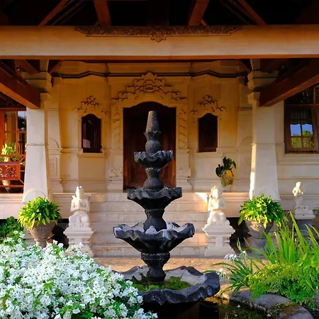 Gunung Paradis Retreat