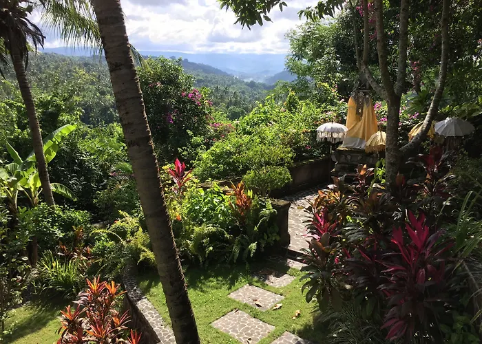 Gunung Paradis Retreat