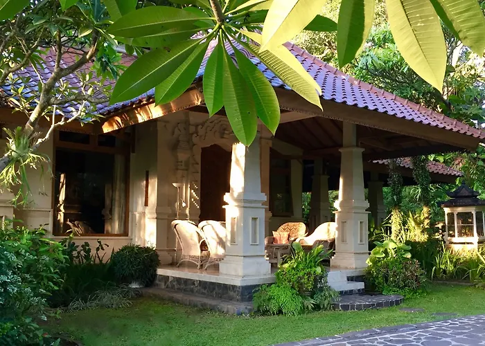 Villa Gunung Paradis Retreat