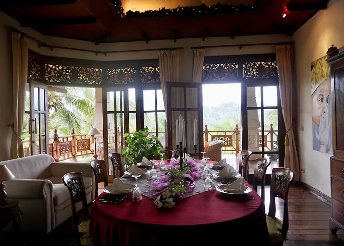 Villa Gunung Paradis Retreat