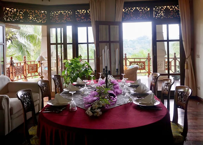 Villa Gunung Paradis Retreat