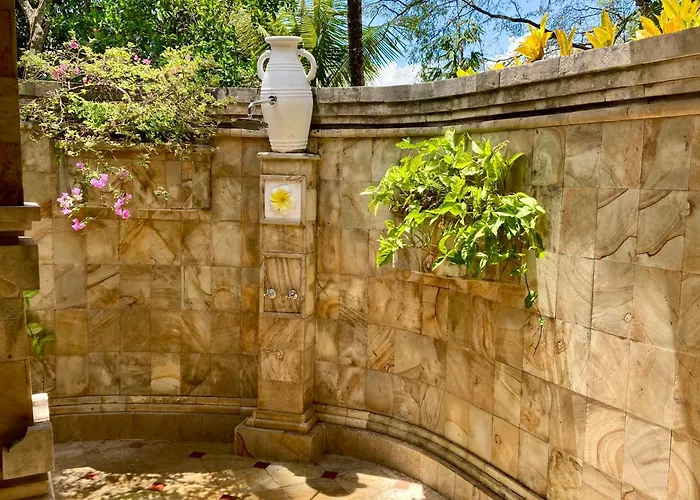 Gunung Paradis Retreat Villa Munduk