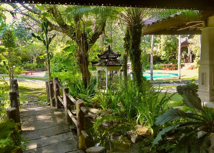 Gunung Paradis Retreat *