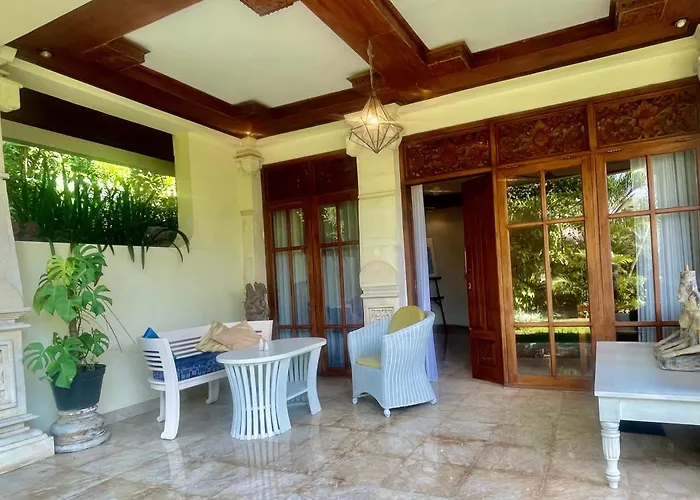 Gunung Paradis Retreat